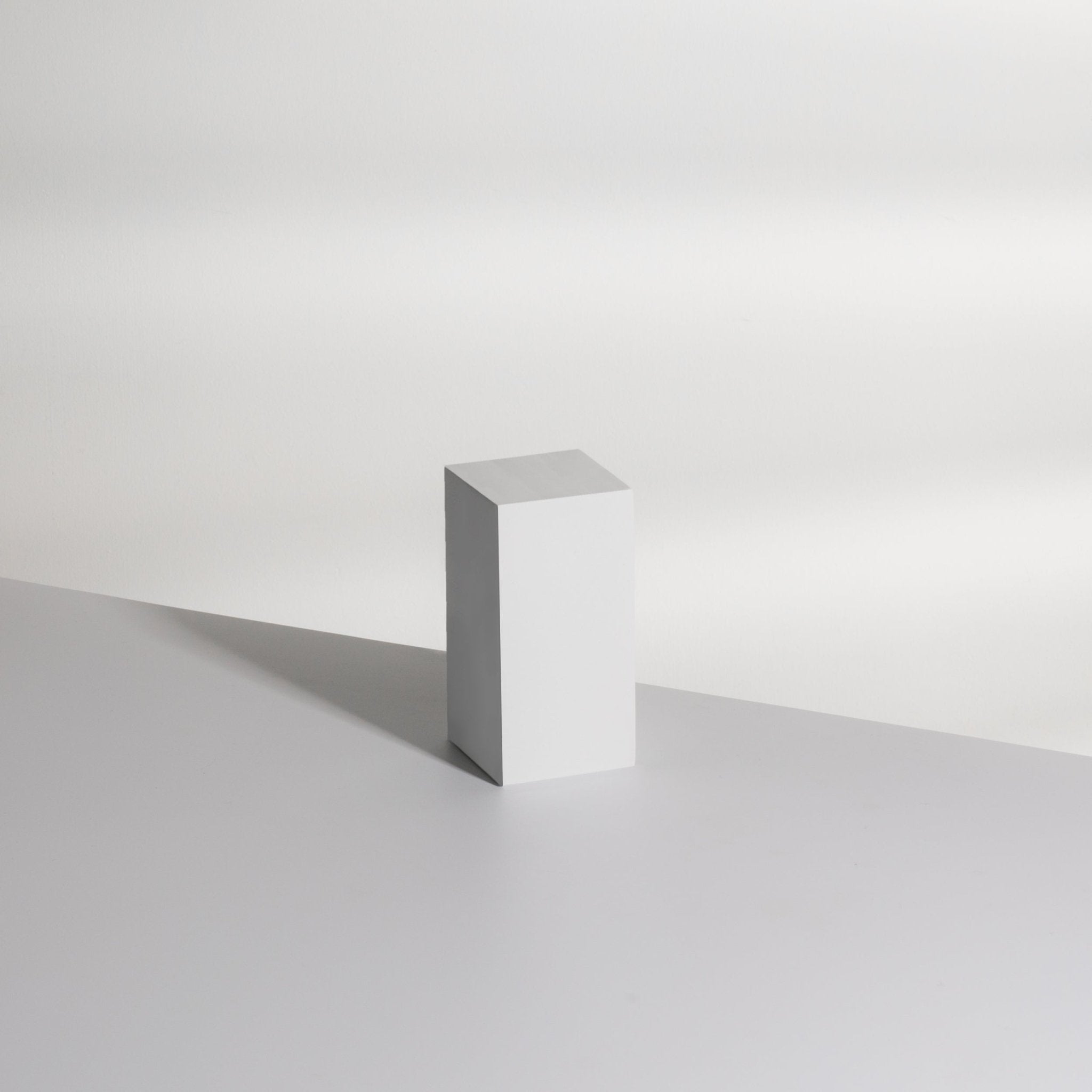 CUBOID Styling Prop – Plinthy